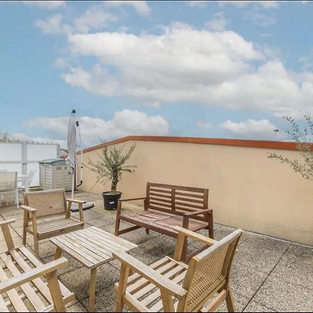 Appartement 2 Pieces De 44M² En Centre Ville Magny-les-Hameaux Εξωτερικό φωτογραφία